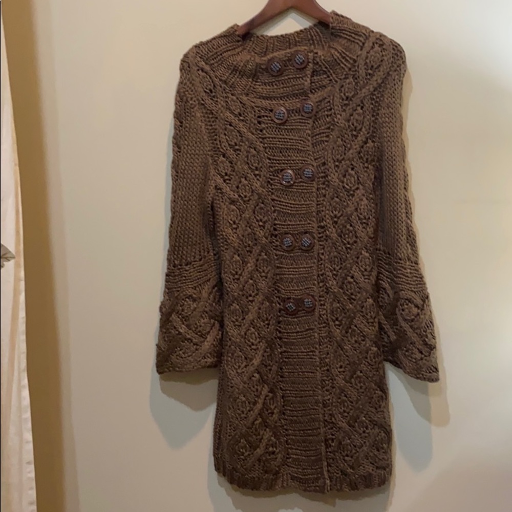 Young Essence long double buttoned cardigan